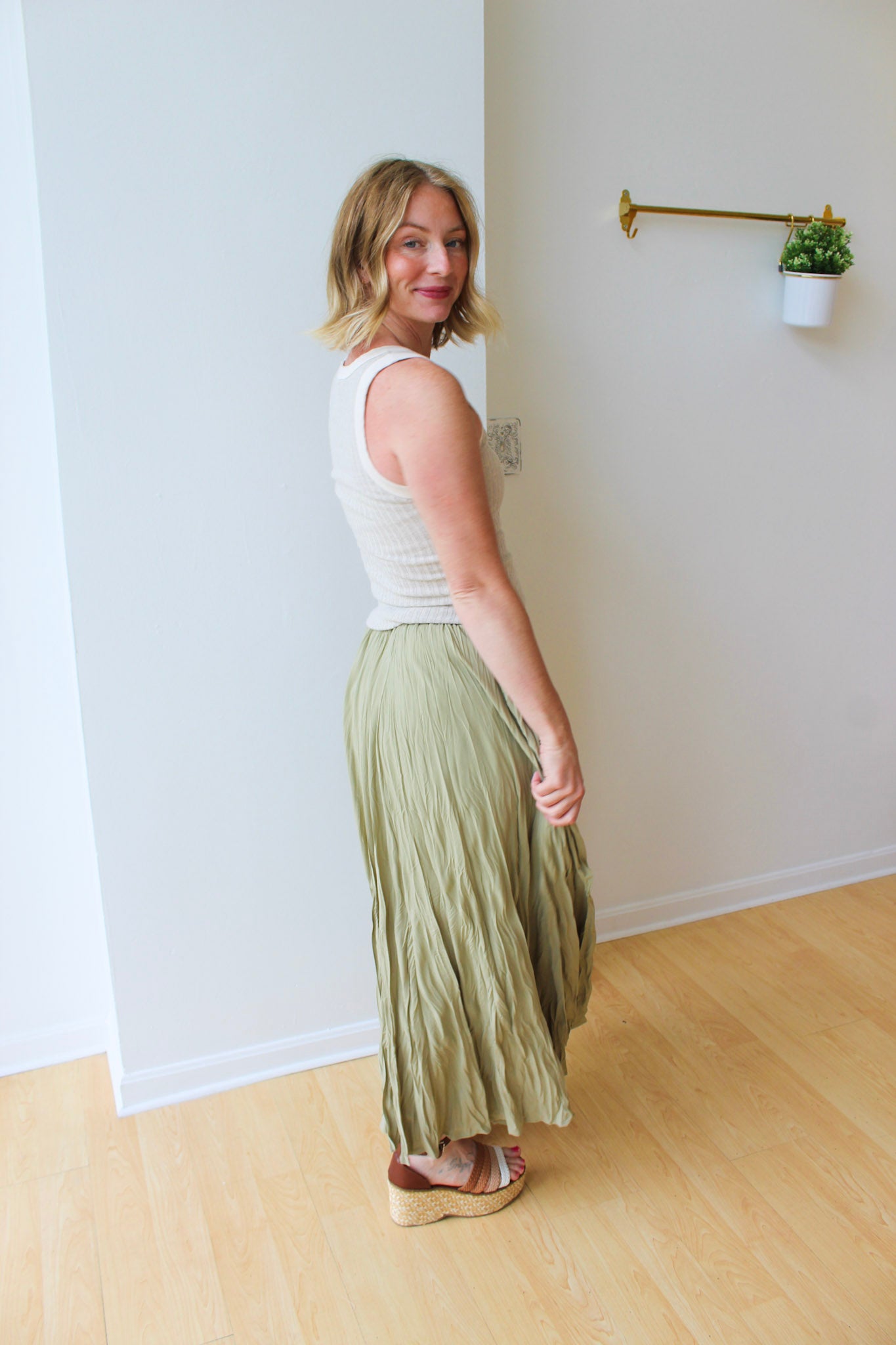 Crinkle Maxi Skirt - Sage