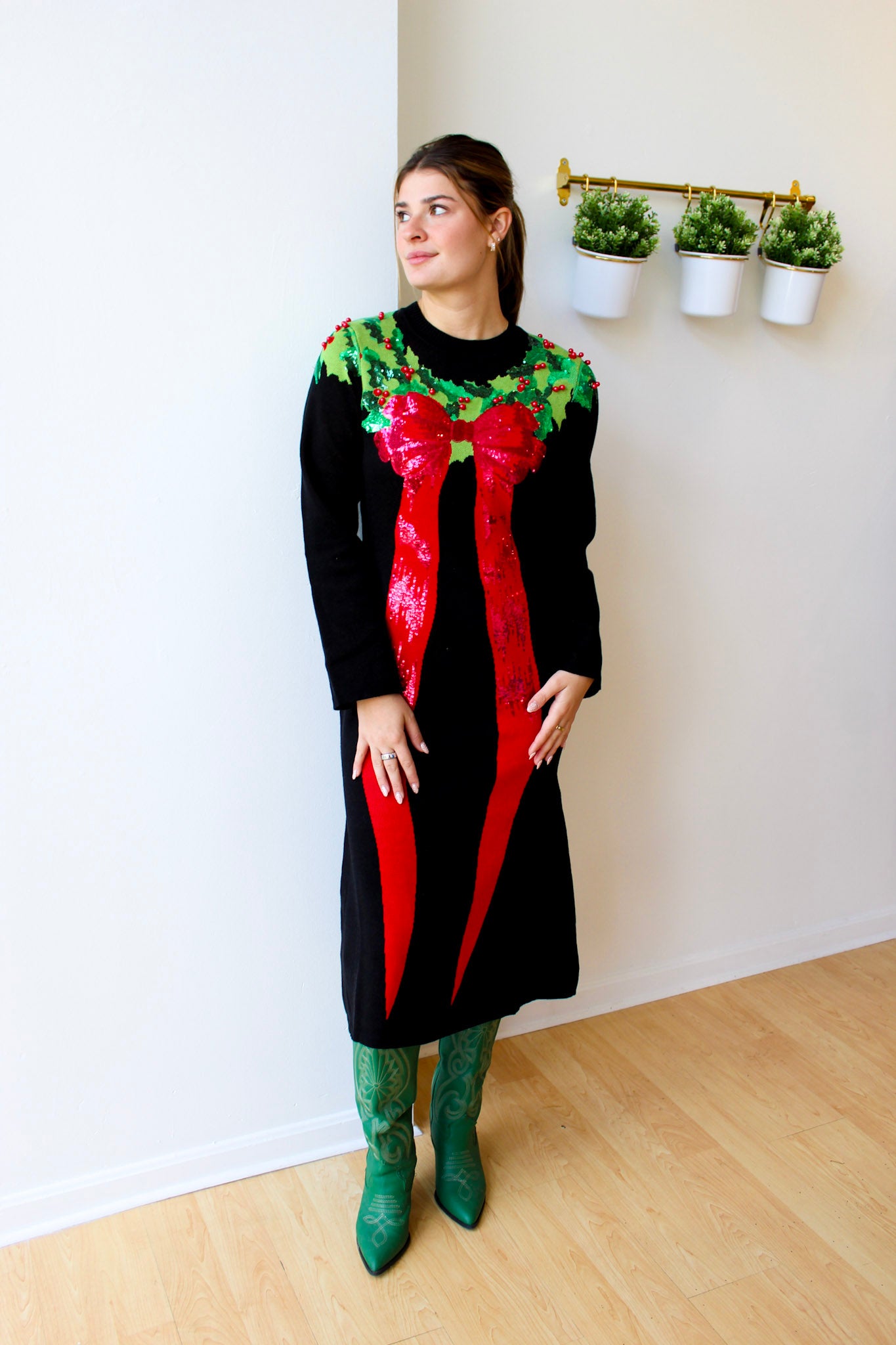 Queen of Sparkles Bow Wreath Midi Dress