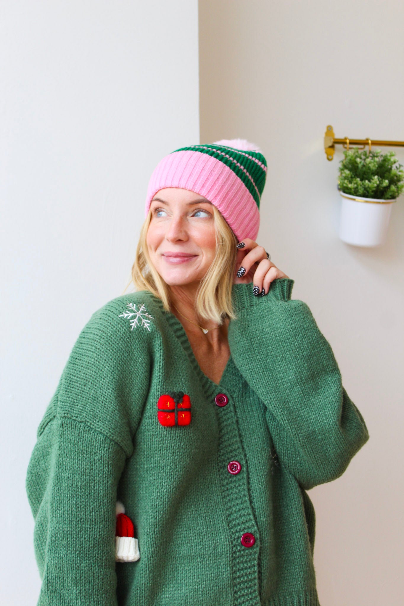 Allison Beanie - Pink/Green