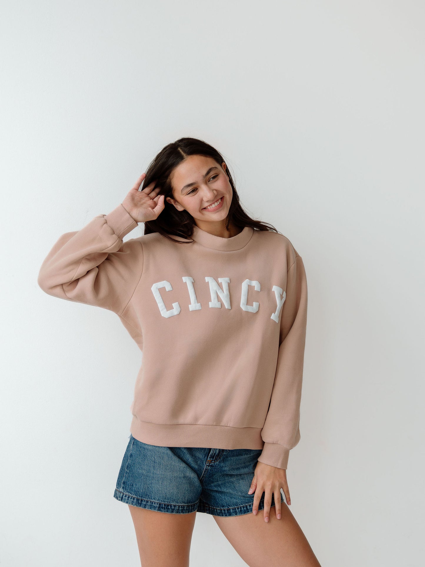 Cincy Mockneck - Cashew/White