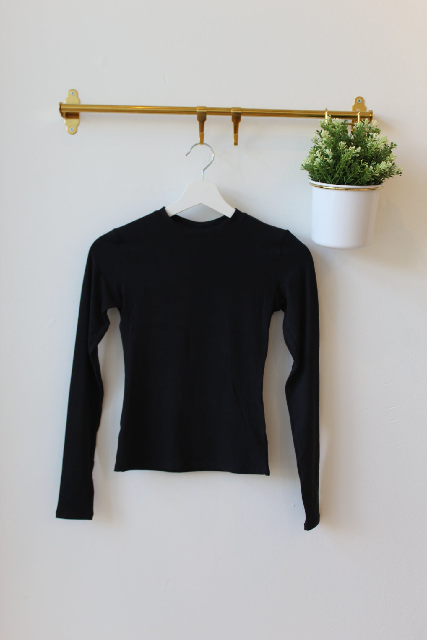 Black Long Sleeve Tee