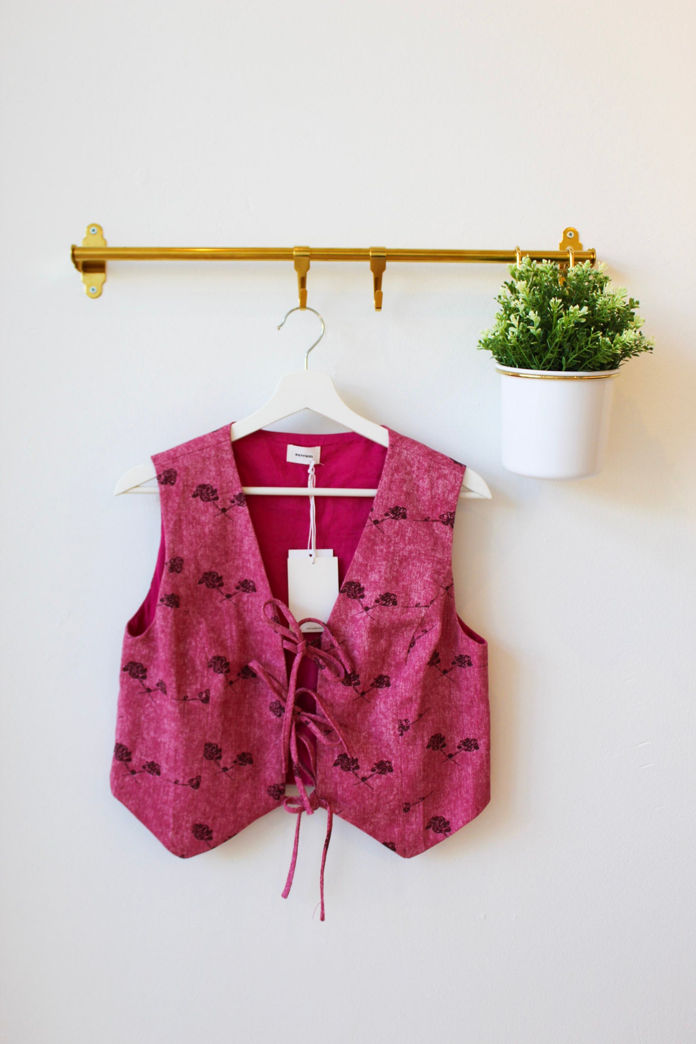 Remi Roses Tie Vest