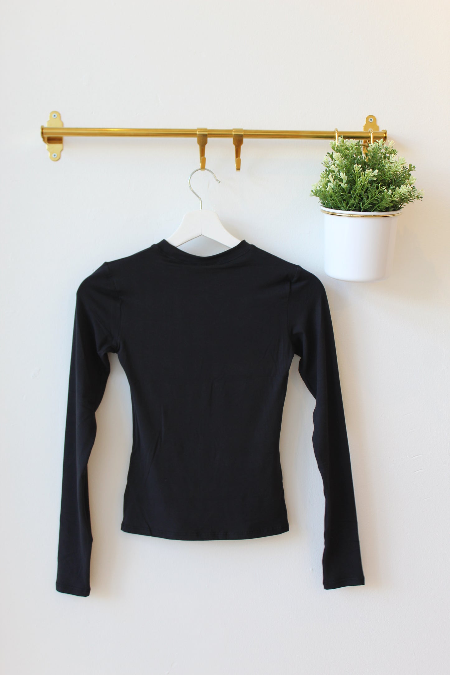 Black Long Sleeve Tee