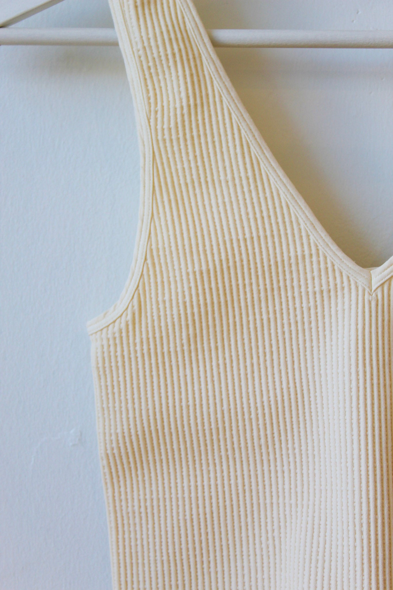 Reversible Ribbed Tank