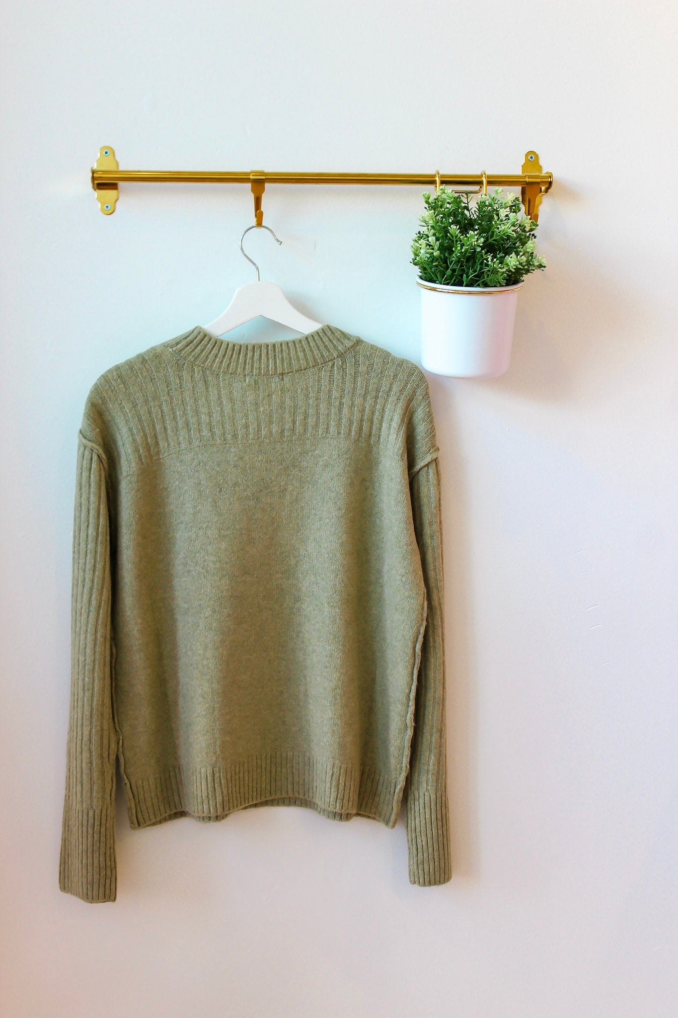 Abby Sweater - Olive