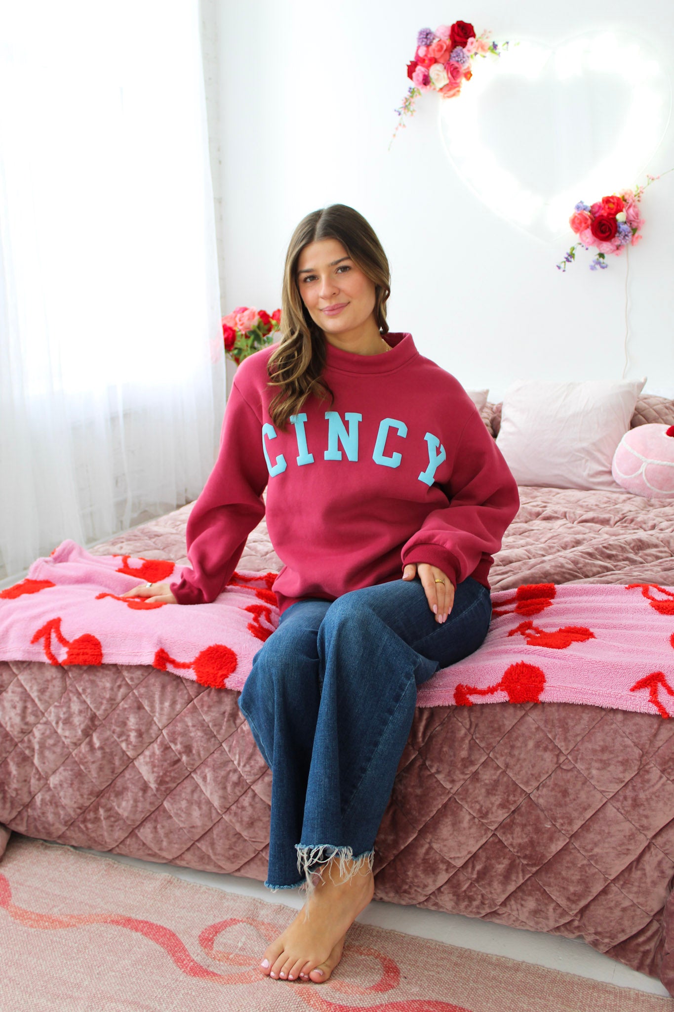 CINCY Mockneck - Dark Cherry/Bright Blue