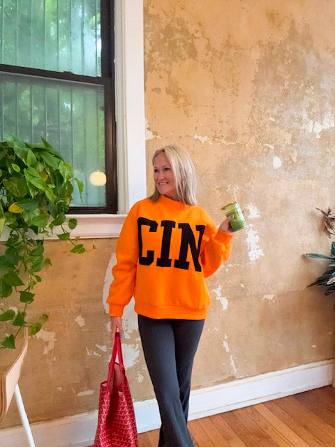 Tailgate CIN Mockneck